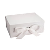 Collapsible magnetic box in gold 9 1/2" x 7 1/8" x 4"